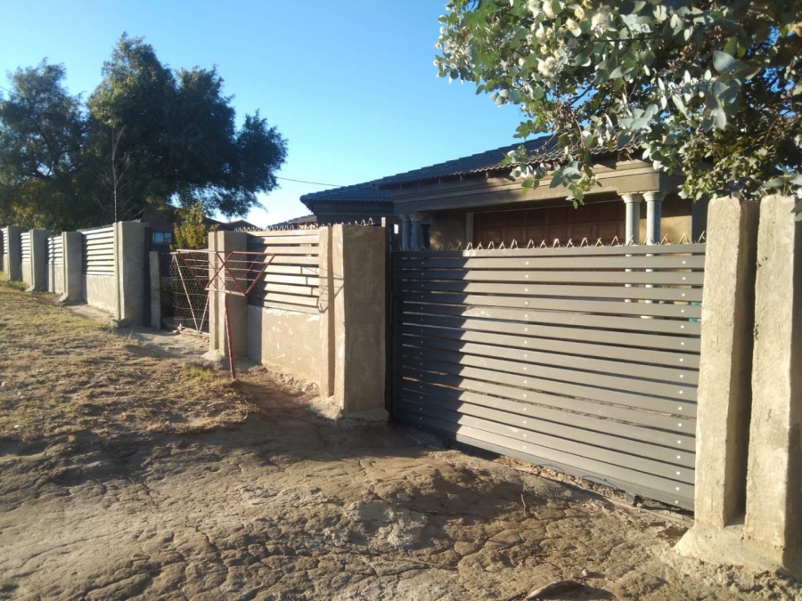 5 Bedroom Property for Sale in Kestell Free State